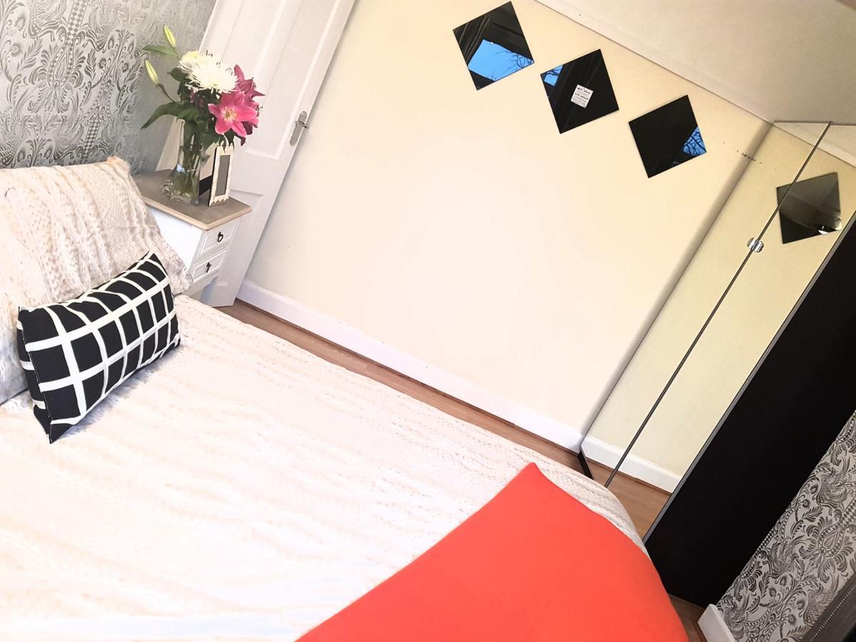 Rome Guest House Лестър Екстериор снимка